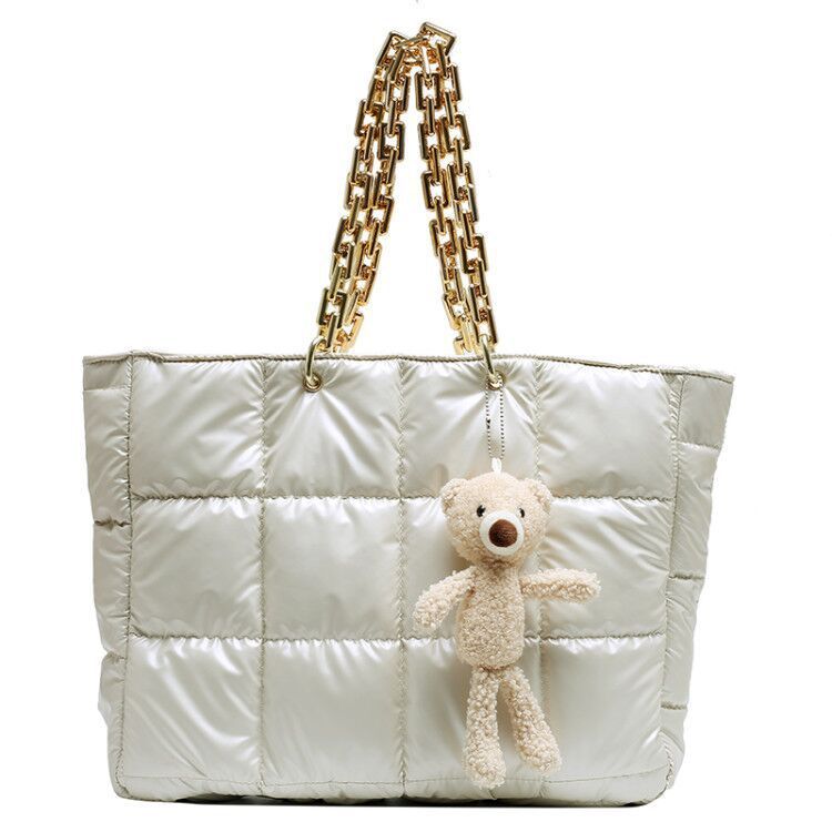 Borsa a Spalla da Donna Street Style con Eleganza