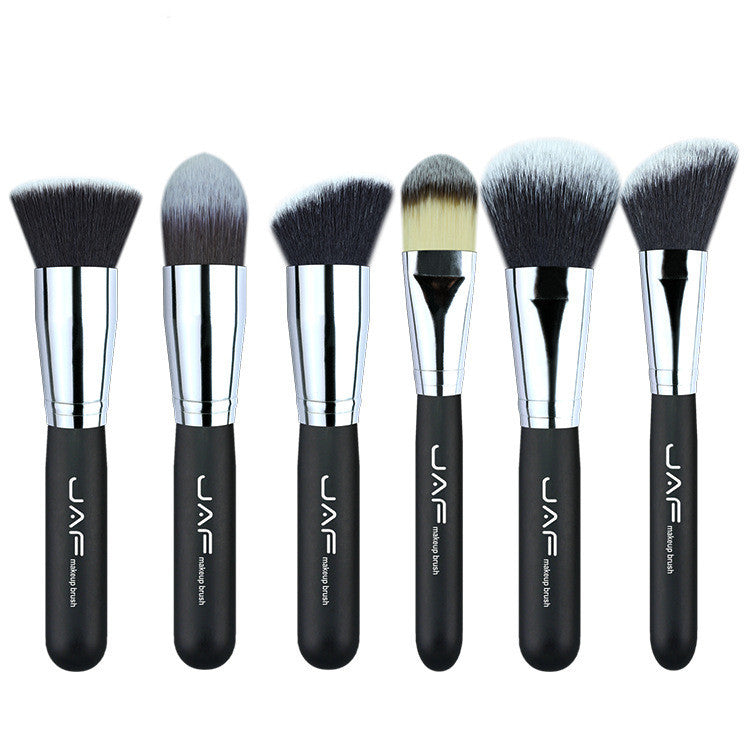 24 pennelli per il trucco