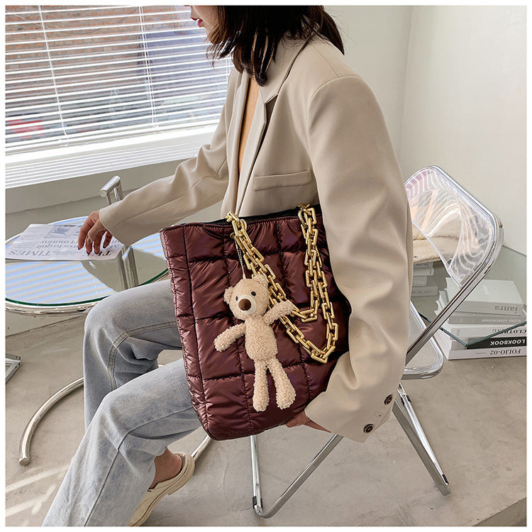 Borsa a Spalla da Donna Street Style con Eleganza